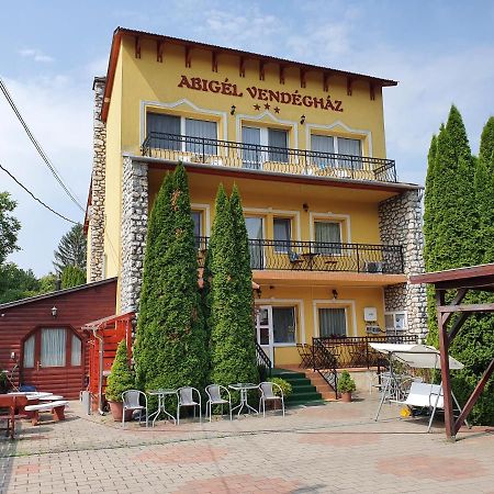 Отель Abigel Vendeghaz Мишкольц Экстерьер фото